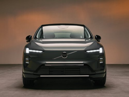 Volvo opens US order books for EX60