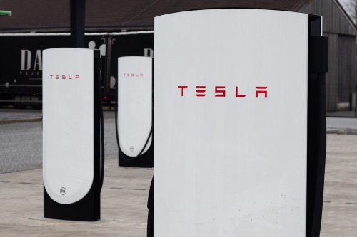 Tesla trains new model to predict Supercharger queues before drivers arrive