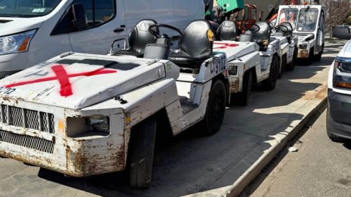 Nissan Stagea, Honda Gold Wing, Jeep Wagoneer: The Dopest Cars I Found For Sale Online