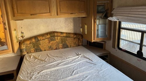 At $7,500, Is This 1996 Winnebago Vectra Grand Tour A Pretty Big Deal?