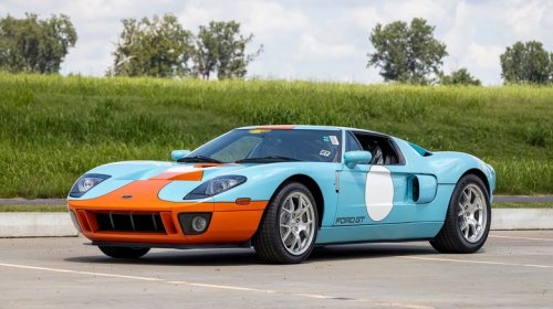 After 2 Hours Of Overtime Bidding This 8-Mile Ford GT Sold For $2.1 Million