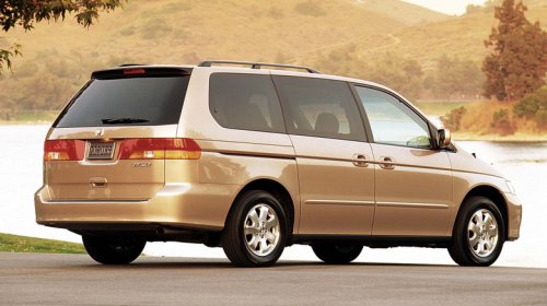 Beware Of These 8 Used Cars Known For Their Transmission Problems