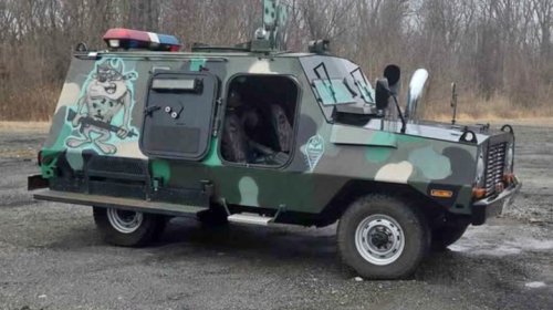 BMW 325i Wagon, Dodge Ramcharger, Police Tank: The Dopest Cars I Found For Sale Online