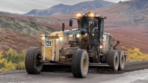 Canada's Dempster Highway Is A 460-Mile Dirt Road Stretching Across One Of The Harshest Places On Earth