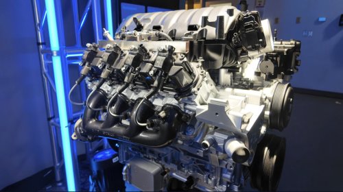Chevy's New V8: Why Cars Will Have Engine Oil Dipsticks But Trucks Won't