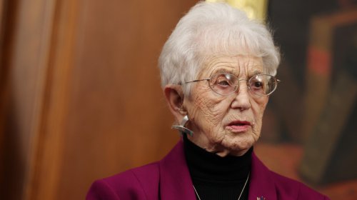 Congresswoman Accuses 10-Year-Old Of Being Indoctrinated By Propaganda After He Sends Her A Letter About The Benefits Of EVs For A Class Assignment