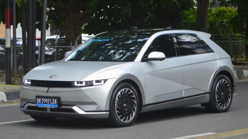 Consumer Reports Says EV Premiums Are Falling (But Energy Costs Are The Real Story)
