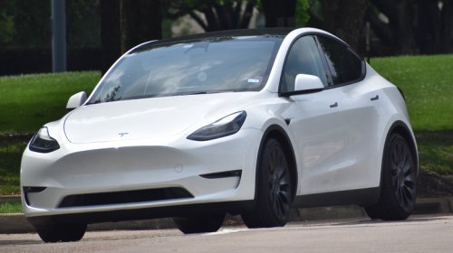 Consumer Reports Says EV Premiums Are Falling (But Energy Costs Are The Real Story)