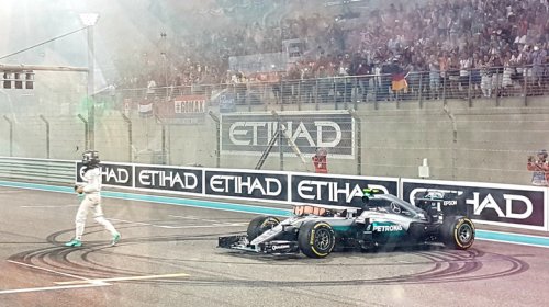 Dieter Zetsche Saved Lewis Hamilton's F1 Career And Nico Rosberg's Championship In 2016