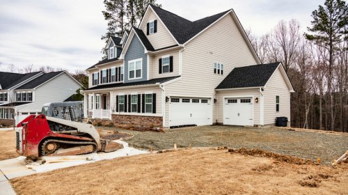 Don't Make These 5 Mistakes When Pouring Your Concrete Driveway