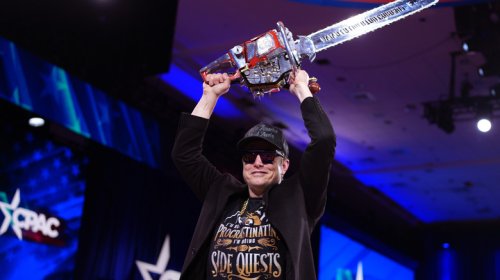 Elon Musk And Delta's Ed Bastian Are Fighting, Y'all