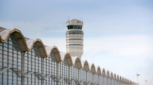 Feds Begin Leaving The Skies To AI In DC, Kick Off $875 Million Investment On SMART AI Tool