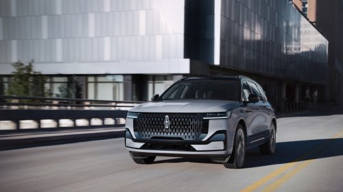 Ford Is Shifting Lincoln Production Back To The U.S.