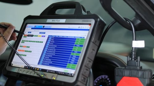 Understanding The Differences Between Generic And Manufacturer OBD-II Codes