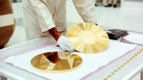 Here's What's On The Golden Record, NASA's Message To Aliens Carried By The Voyager Probes