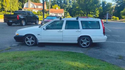 Honda Civic Si, Ford Ambulance Camper, Suzuki Cappuccino: The Dopest Cars I Found For Sale Online