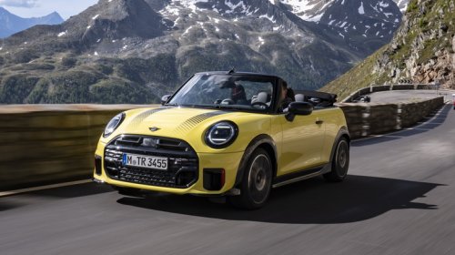 How Average MPG Changes When You Put A Convertible's Top Down