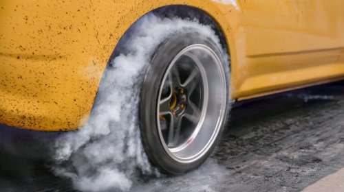 How Drag Racers Are Running In The Sixes With Manual Transmissions