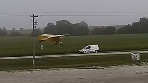 Plane Narrowly Avoids Hitting Postal Van During Emergency Landing