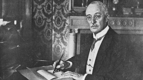 Rudolf Diesel, Inventor Of The Diesel Engine, Mysteriously Vanished In 1913