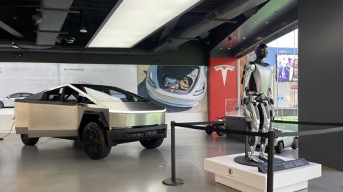Tesla Looks To Go Back In The Red On AI Spending
