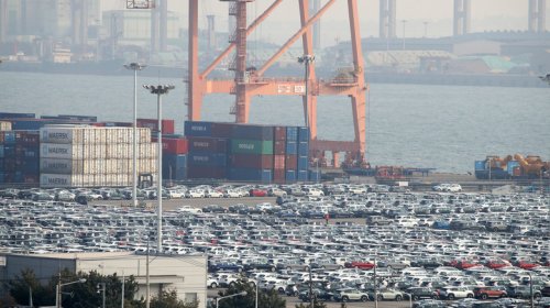 Tesla, Tesla Rumored To Be In Talks With Suppliers Over Smaller, Cheaper Crossover, But We'll Believe It When We See It