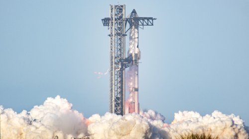 Texas Homeowners Sue SpaceX For Damage From Rocket Launches