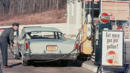 The Best Unconventional Advice For Saving Money On Gas, According To Our Readers