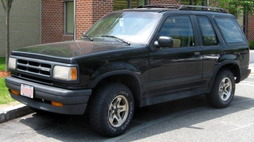 The Mazda Navajo Wasn't Made By Mazda, It Was A Ford Explorer Built In Kentucky