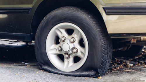 The Most Common Causes Of Tire Blowouts Are Why You Shouldn't Sleep On Proper Pressure