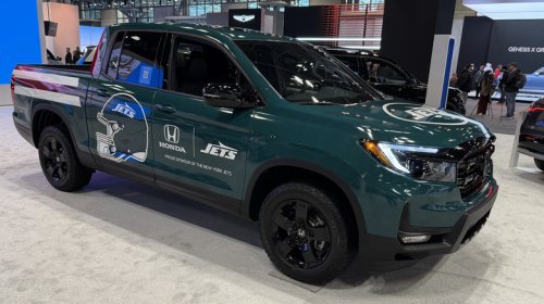 The Pentagon Wants Automakers To Build Fewer Cars And More Weapons
