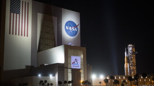 Saturn, This Building Used To House Saturn V Rockets For Moon Missions, Now Mars Is The Target