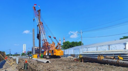 This Is The Heavy Construction Equipment Required To Build A Modern Highway
