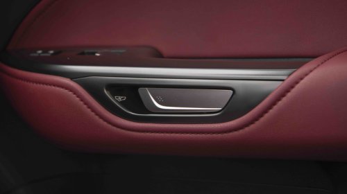 Toyota, Lexus, Battery, Toyota And Lexus Cars With Electronic Door Handles Reportedly Trapping Occupants When The Battery Dies