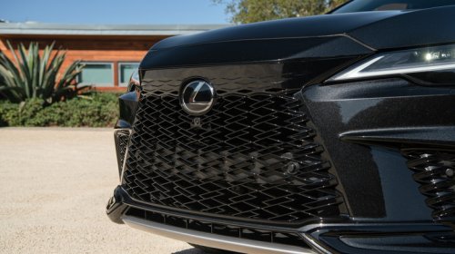 Toyota, Lexus, Battery, Toyota And Lexus Cars With Electronic Door Handles Reportedly Trapping Occupants When The Battery Dies