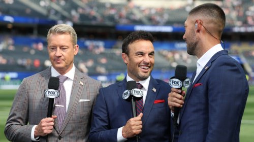 United Airlines Strands World Cup Commentary Team Over 200 Miles From Their Destination At 3 AM