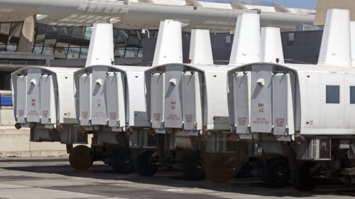 Why Safety Could Spell Doom For Dulles' Airport Mobile Lounge
