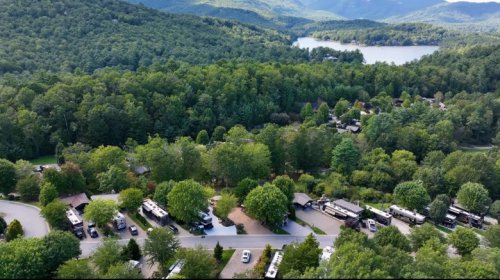 10 Of America's Most Luxurious RV Parks With Top-Tier Amenities