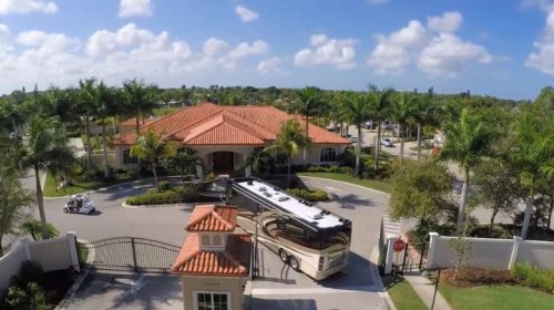 10 Of America's Most Luxurious RV Parks With Top-Tier Amenities