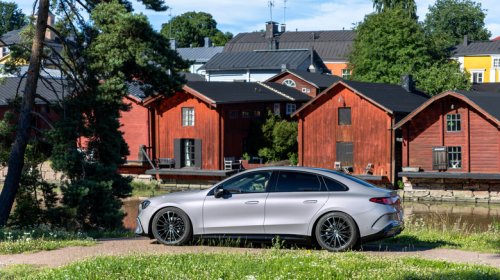 2027 Mercedes-Benz C-Class EV Is 99% Good Clean Luxury And 1% AI Slop