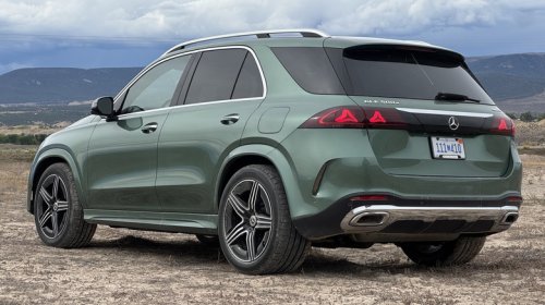 2027 Mercedes-Benz GLE Shows Where Mercedes Still Has An Edge, And Where It Doesn't