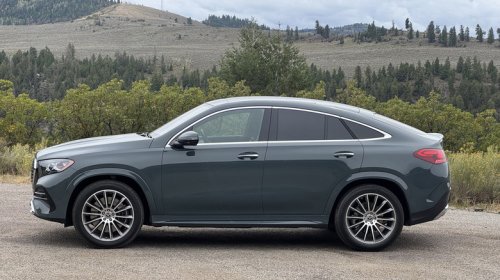 2027 Mercedes-Benz GLE Shows Where Mercedes Still Has An Edge, And Where It Doesn't