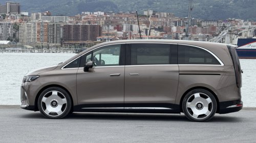 2028 Mercedes-Benz VLE Is The Most Exciting New Luxury Car In Ages