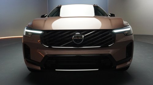 Volvo, Volvo XC60, 2028 Volvo XC60 Gets A Chiseled Facelift With More EV Range Than Any Other Plug-In Hybrid