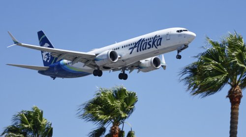 31,000 Boeing 737 MAX Seats May 'Disengage' From Their Tracks In Severe Turbulence, FAA Says