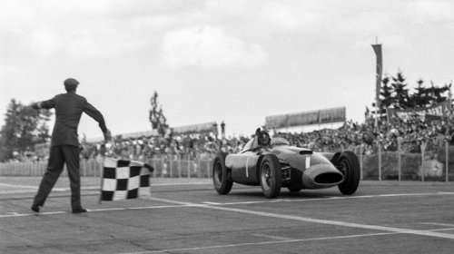 5 Facts About Juan Manuel Fangio, One Of The Greatest Drivers In The History Of F1