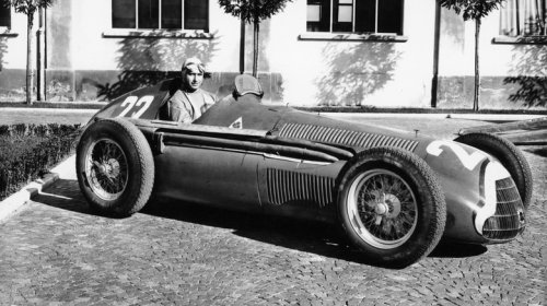 5 Facts About Juan Manuel Fangio, One Of The Greatest Drivers In The History Of F1
