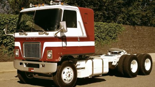 9 Of The Greatest V8 Diesel Engines Ever Built And The Vehicles They Powered