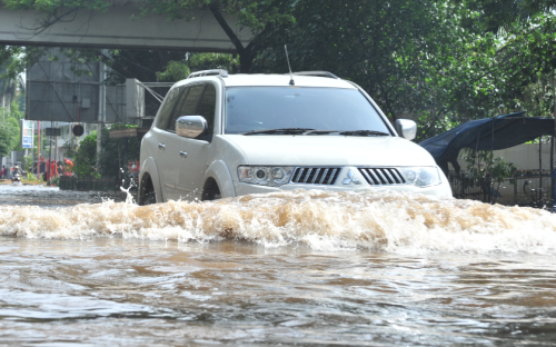 Sejarah Mitsubishi Pajero Sport, SUV 7 Penumpang Yang Tangguh Di Segala Medan