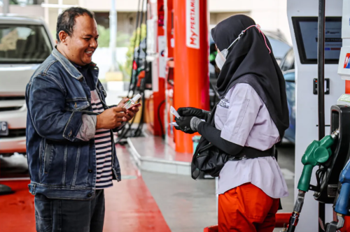 Beli BBM Cashless Pakai MyPertamina, Bisa Lebih Hemat Rp 300 Per Liter